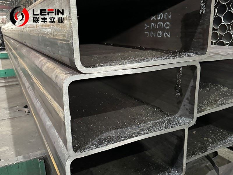 RECTANGULAR PIPE